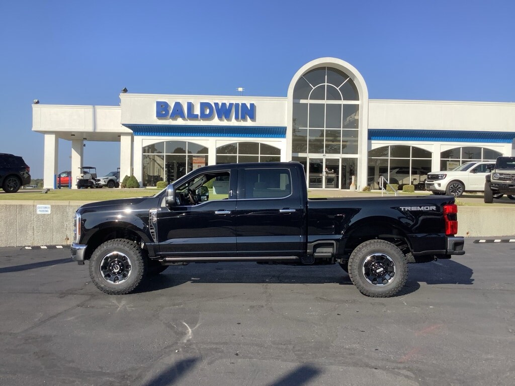 New 2026 Ford F-250 King Ranch Truck Crew Cab