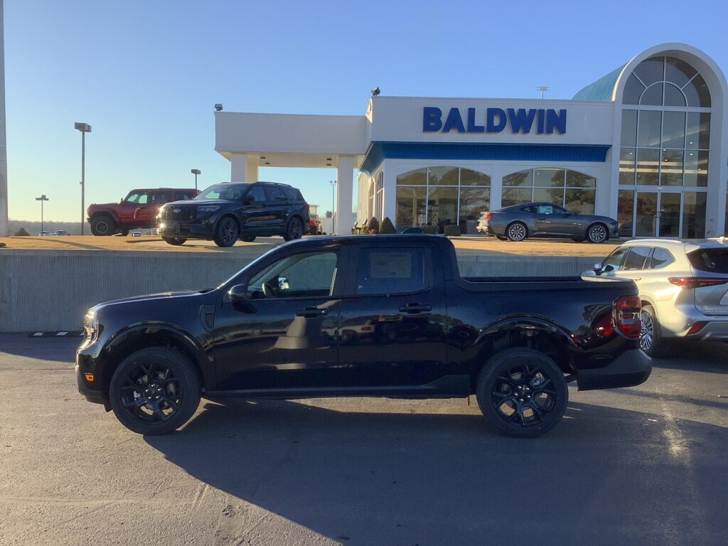 New 2025 Ford Maverick XLT Truck SuperCrew