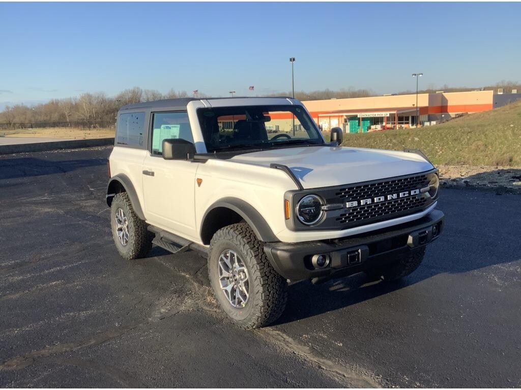 New 2023 Ford Bronco Badlands SUV