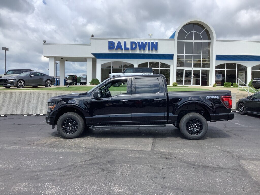 New 2026 Ford F-150 XLT Truck SuperCrew Cab