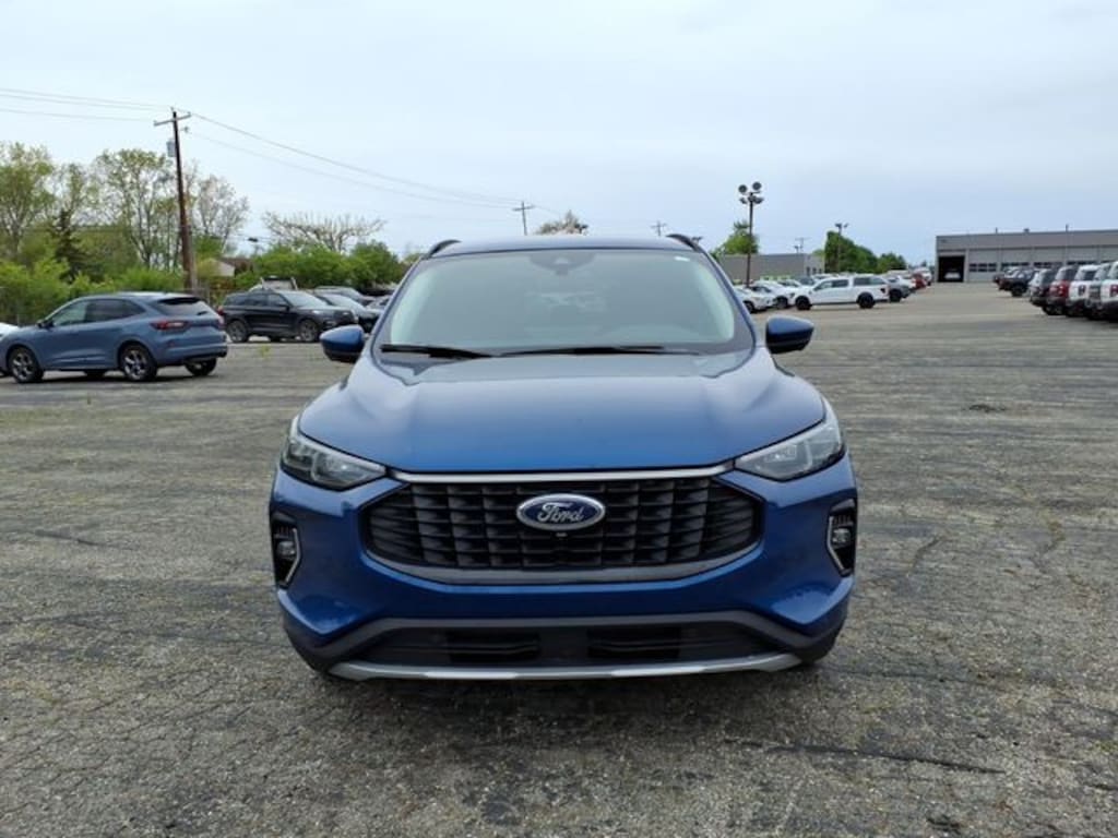 Used 2023 Ford Escape Platinum SUV