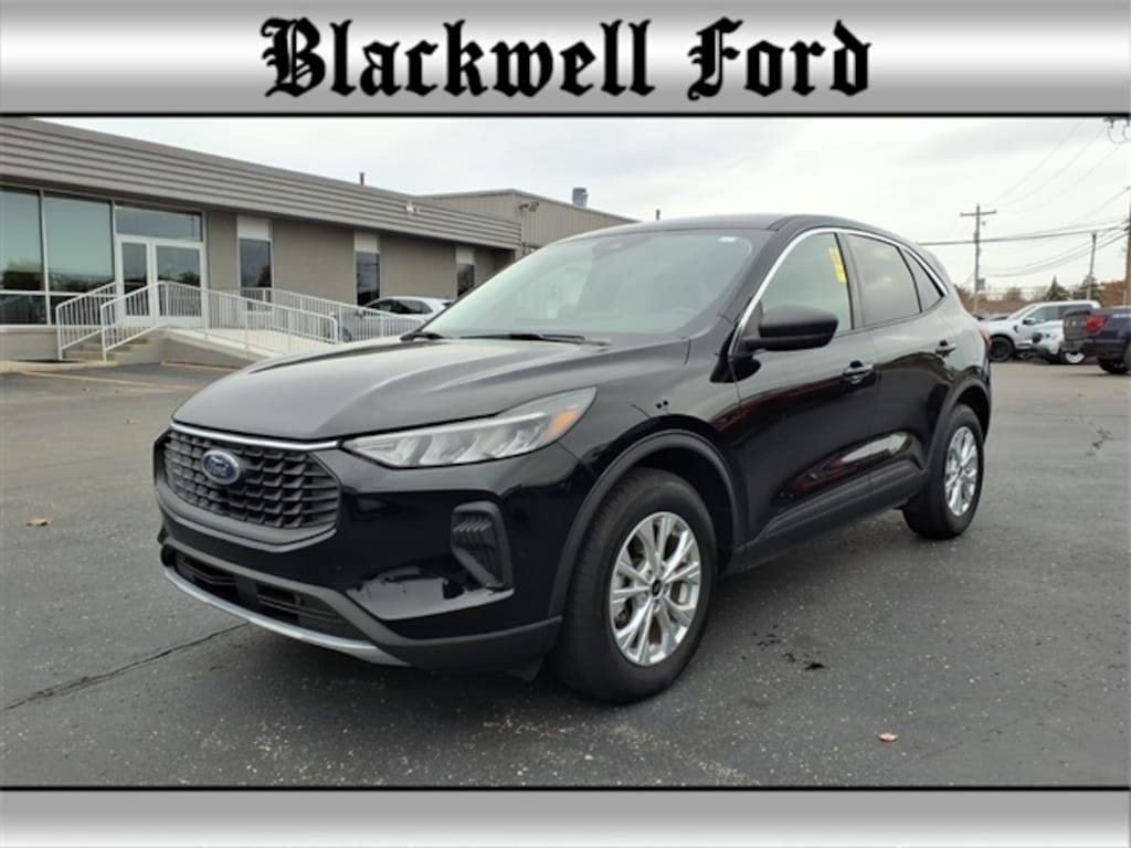 Used 2023 Ford Escape Active SUV