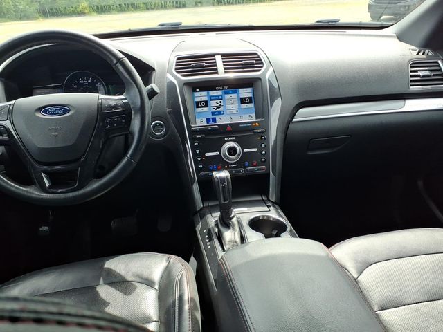 Photo 11