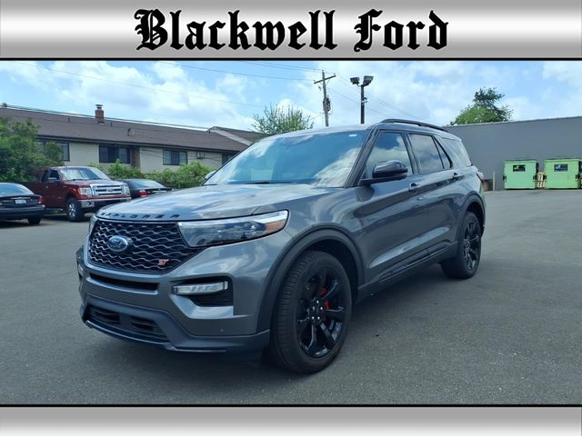2023 Ford Explorer SUV 