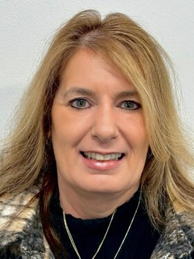 Staff member Christine Scherrer from ID_4f374289ac9d