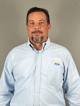 Staff member Glen Sdao from ID_4f374289ac9d