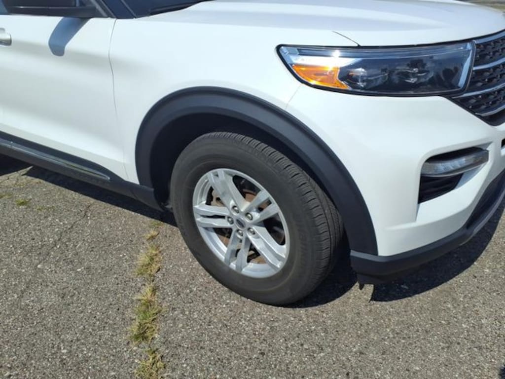 Used 2024 Ford Explorer XLT SUV