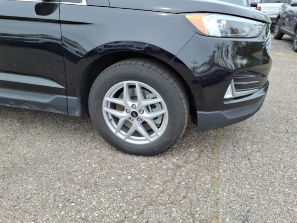 Used 2023 Ford Edge SEL SUV