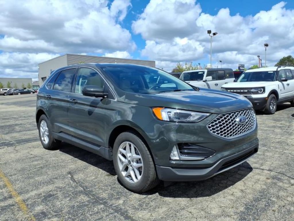 Used 2023 Ford Edge SEL SUV
