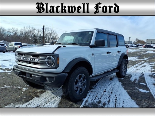 2022 Ford Bronco 4-Door Big Bend's photo