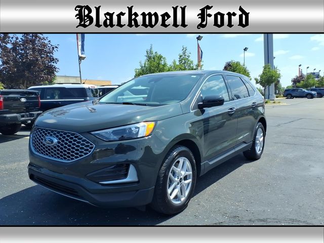 2023 Ford Edge