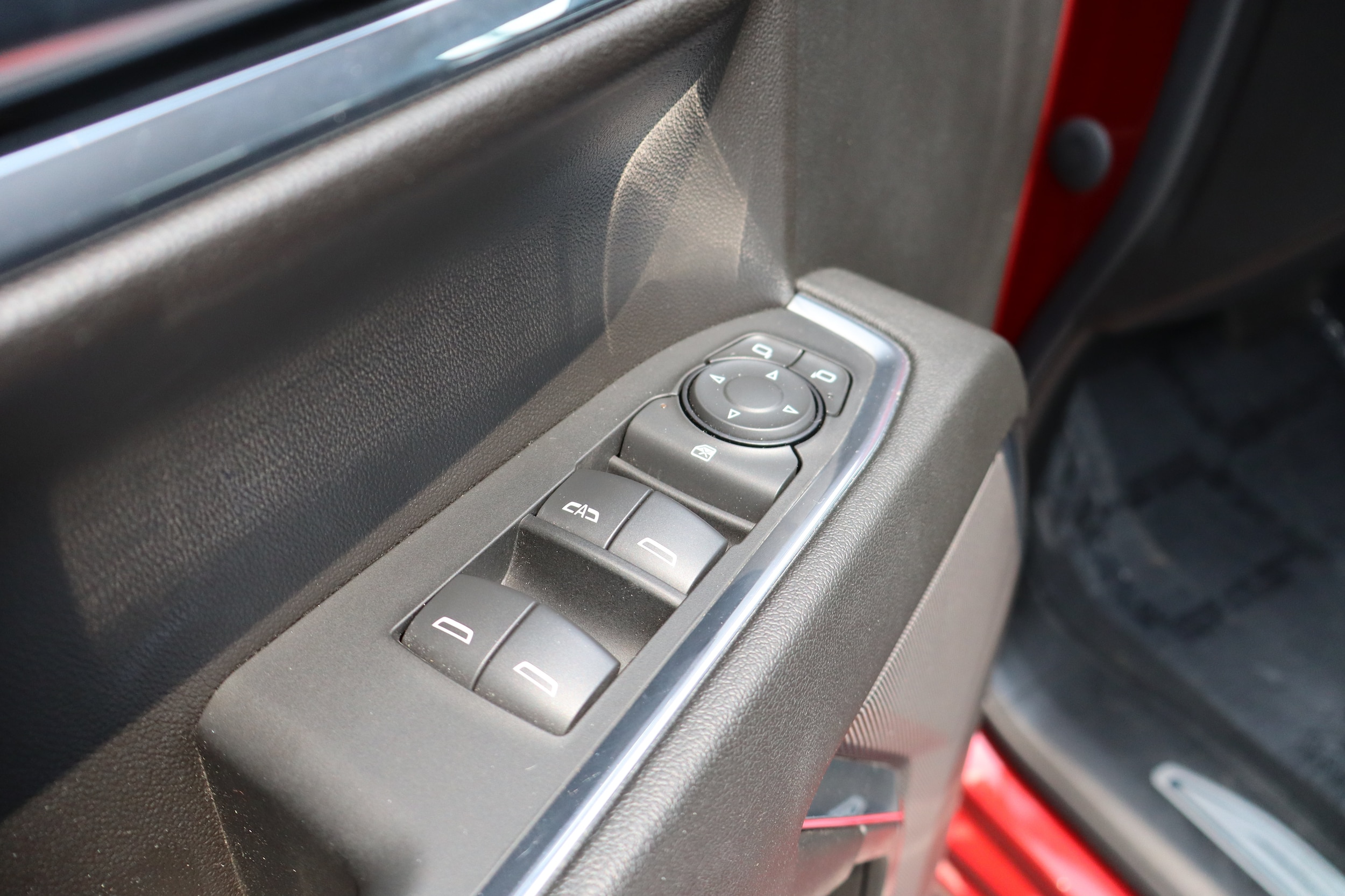 2023 Chevrolet Silverado 1500 RST - Photo 15
