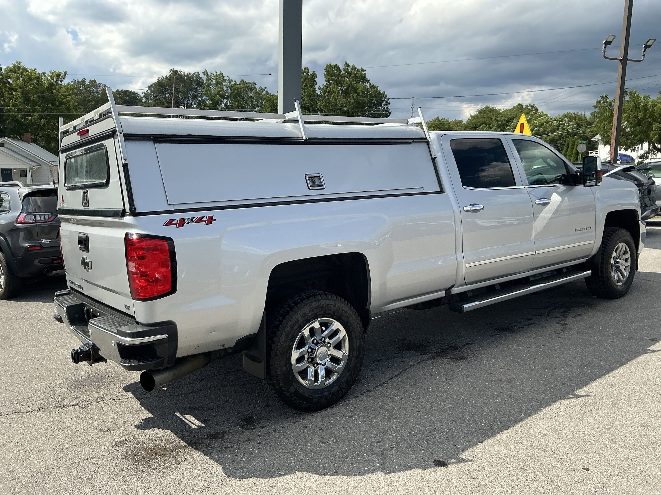 2019 Chevrolet Silverado 2500HD LTZ photo 3