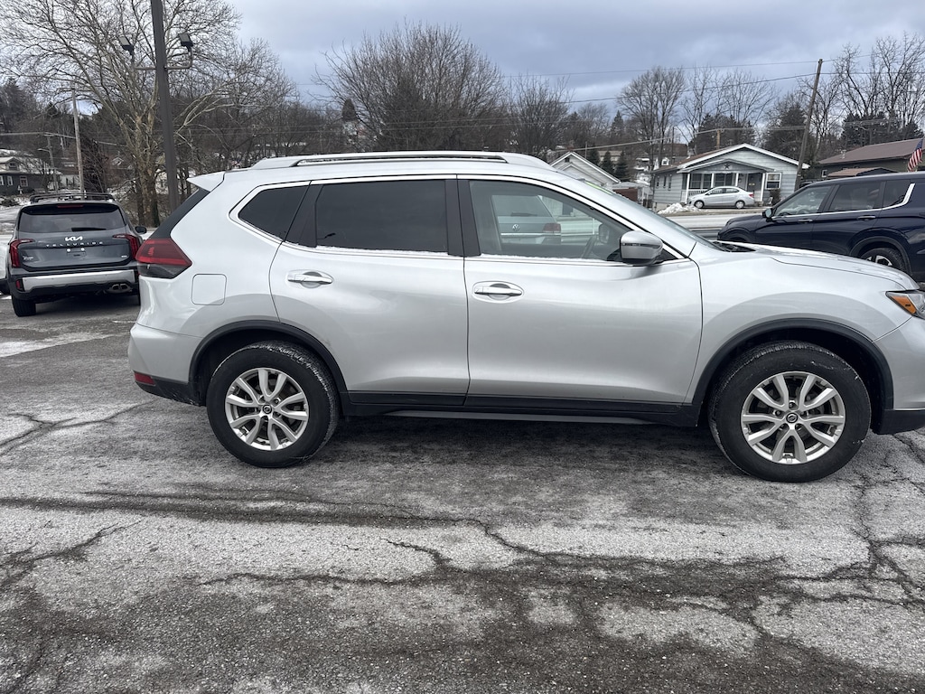 Used 2019 Nissan Rogue S SUV