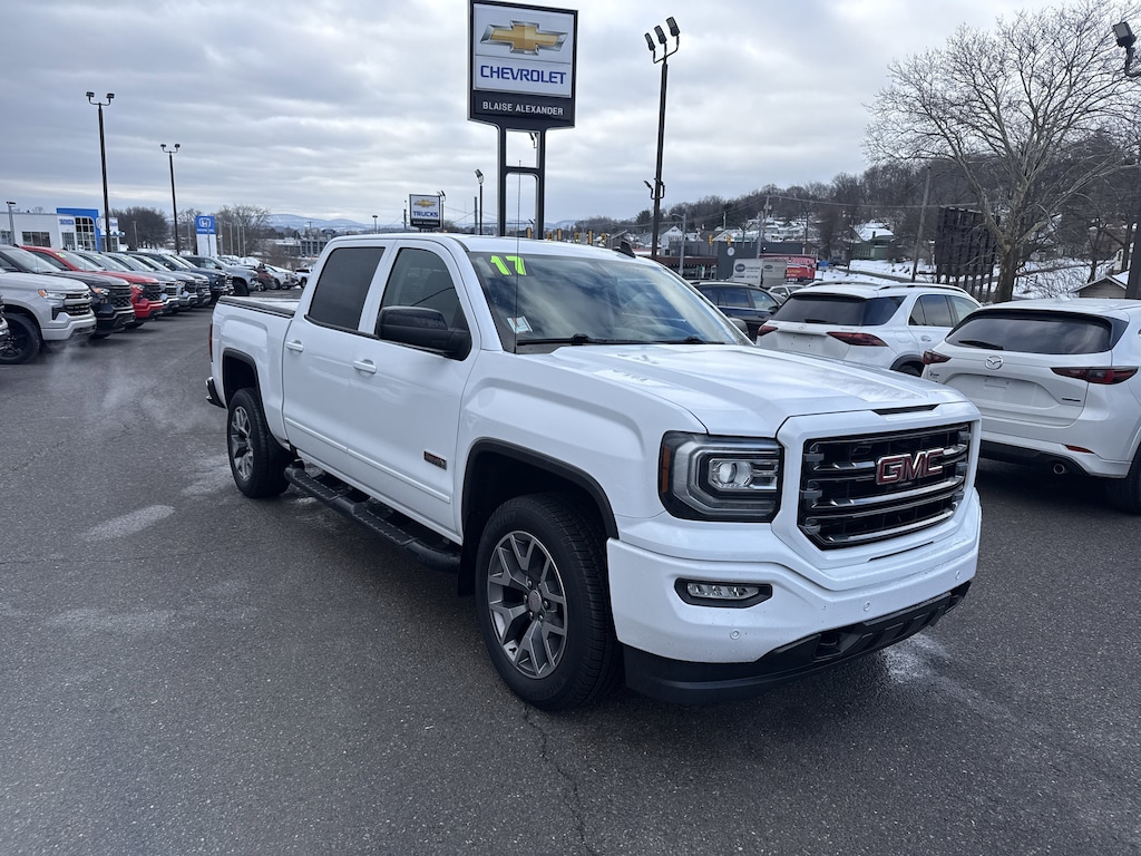 Used 2017 GMC Sierra 1500 SLT Truck Crew Cab
