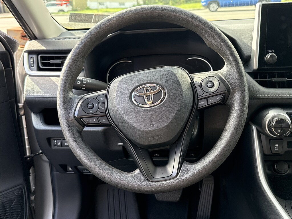 Used 2025 Toyota RAV4 Hybrid LE SUV