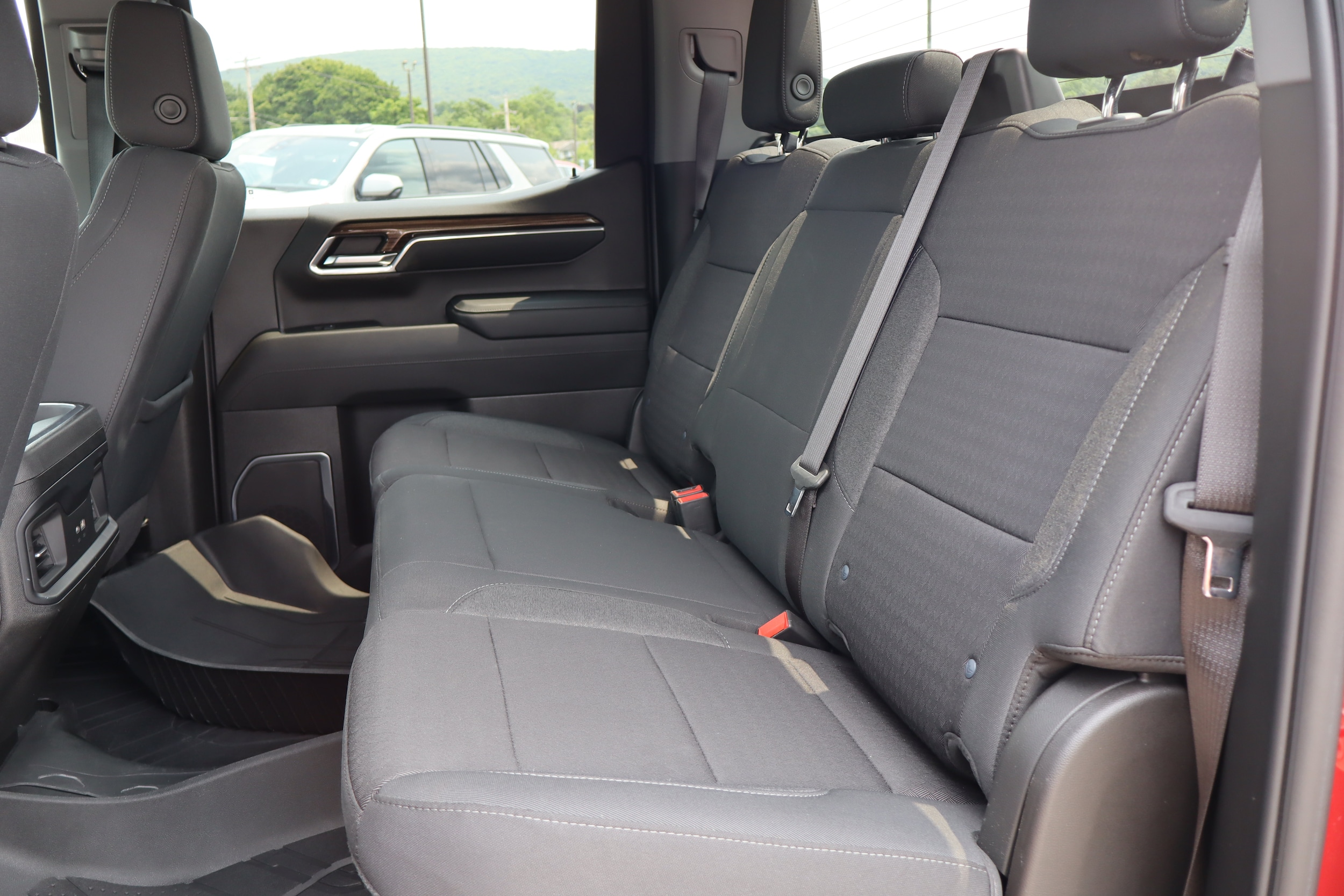 2023 Chevrolet Silverado 1500 RST - Photo 13