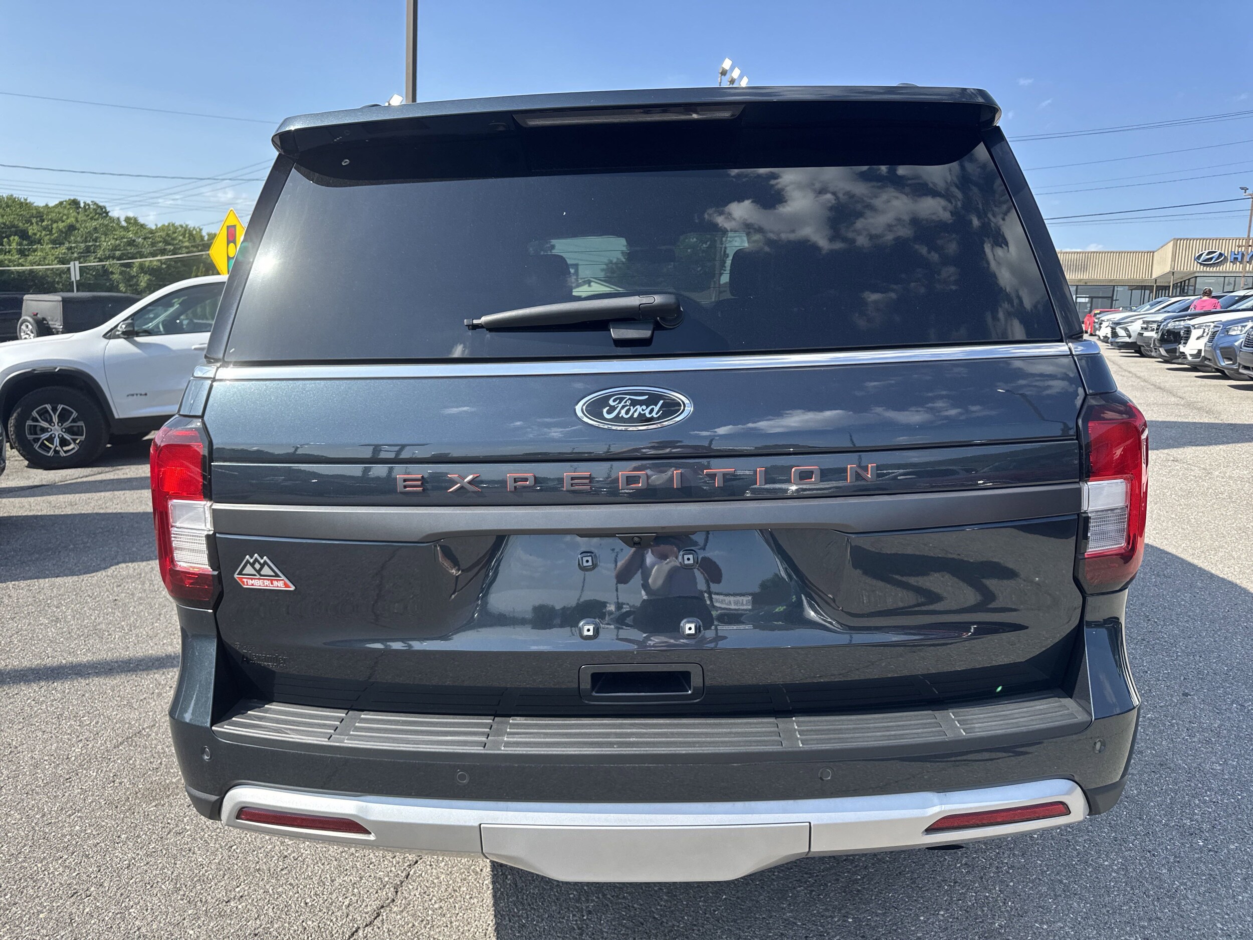 2023 Ford Expedition Timberline photo 4