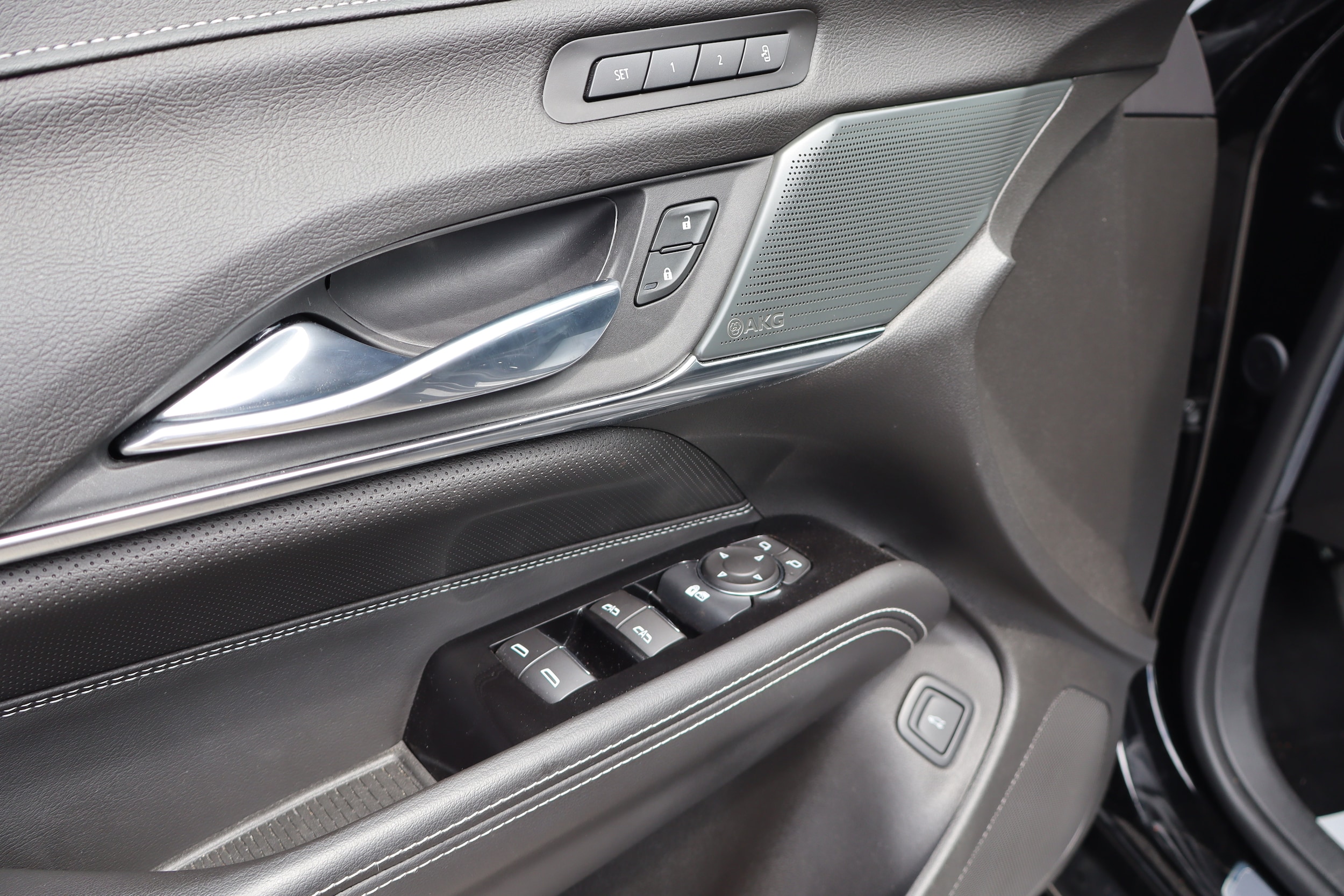 2023 Cadillac CT4 V-Series Blackwing - Photo 19