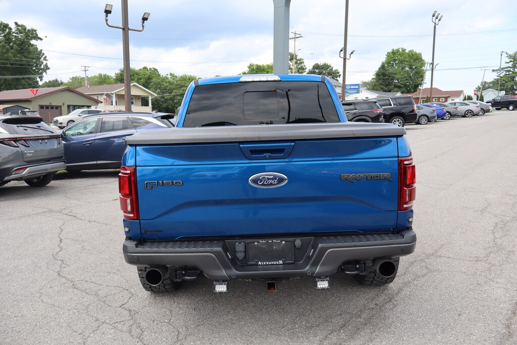 Used 2017 Ford F-150 Raptor Truck SuperCrew Cab
