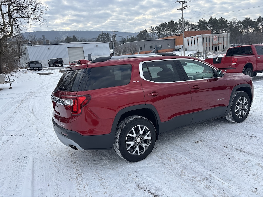 Used 2022 GMC Acadia SLE SUV
