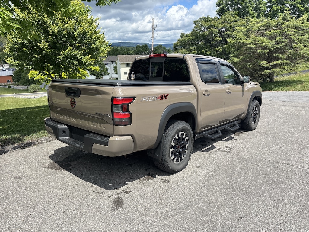 Used 2022 Nissan Frontier PRO-4X Truck Crew Cab