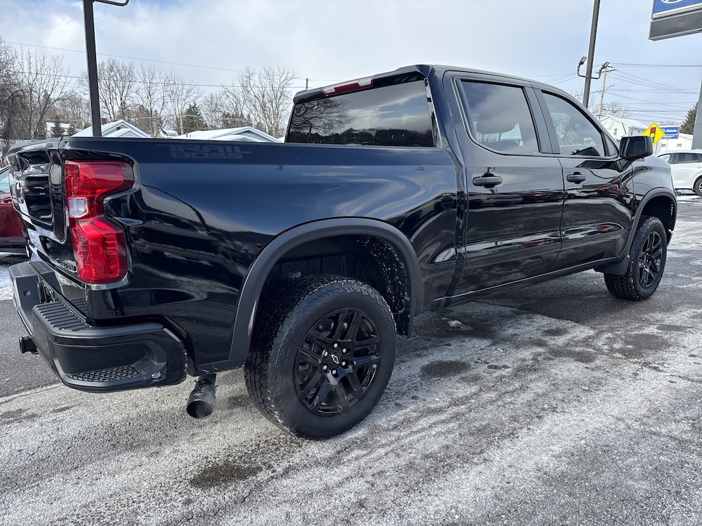 Used 2023 Chevrolet Silverado 1500 Custom Trail Boss Truck Crew Cab