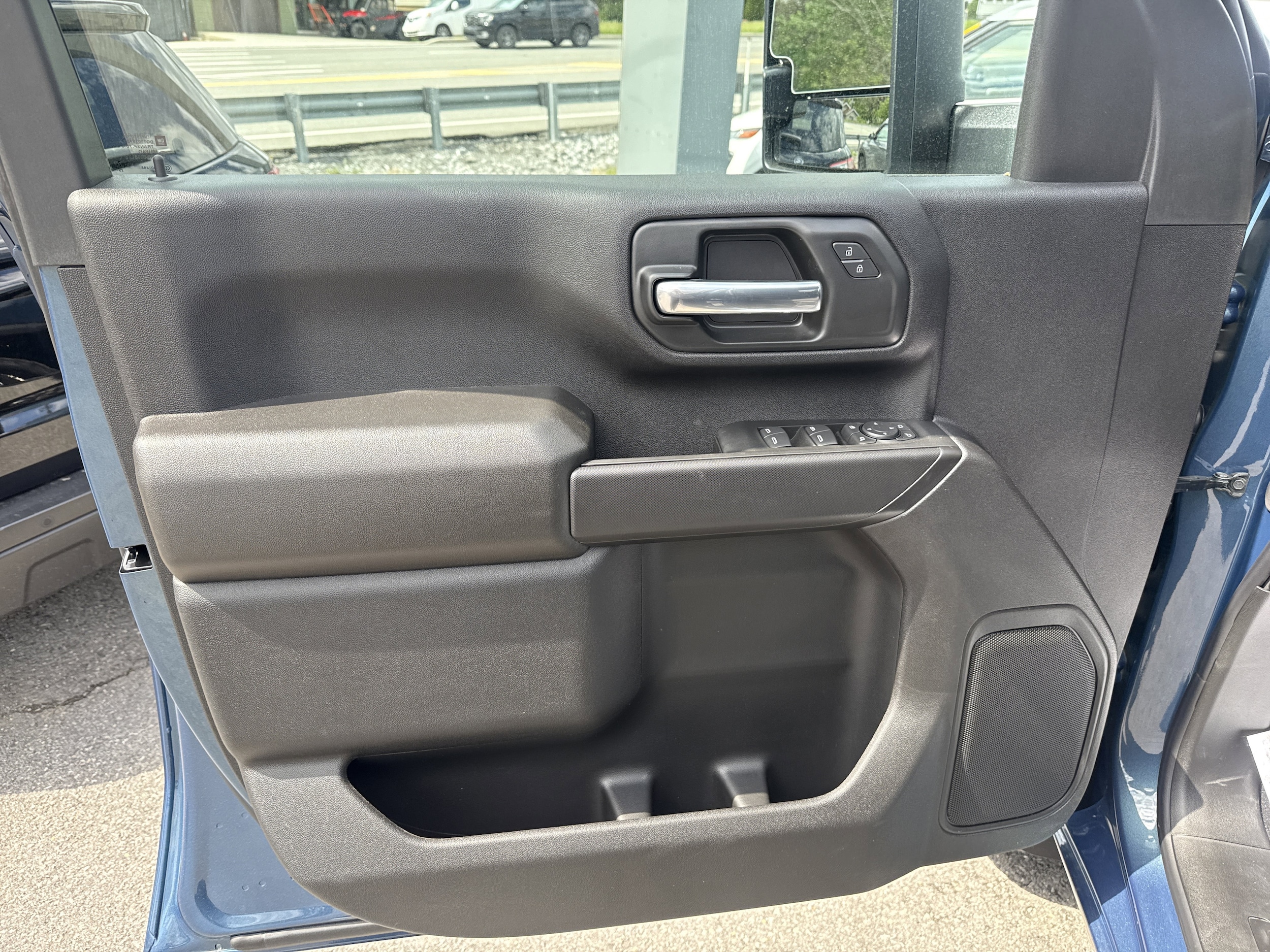 2026 Chevrolet Silverado 2500 HD Custom - Photo 14