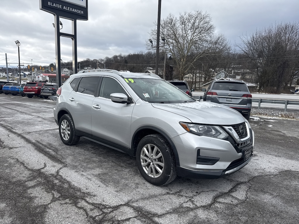 Used 2019 Nissan Rogue S SUV