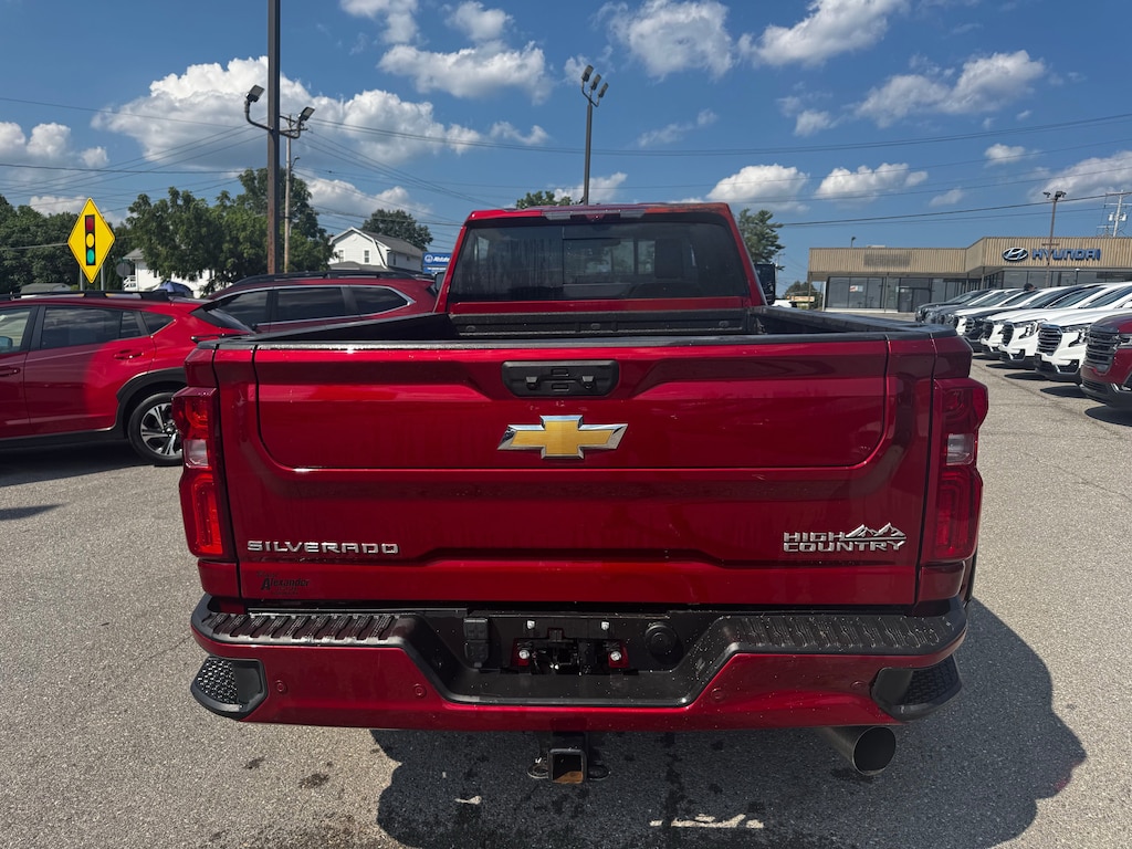 Used 2024 Chevrolet Silverado 3500 HD High Country DRW Truck Crew Cab