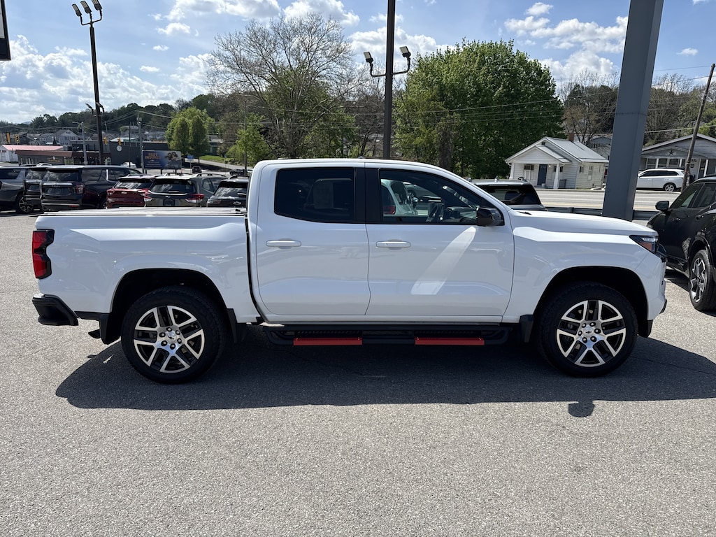 Used 2024 Chevrolet Colorado Z71 Truck Crew Cab