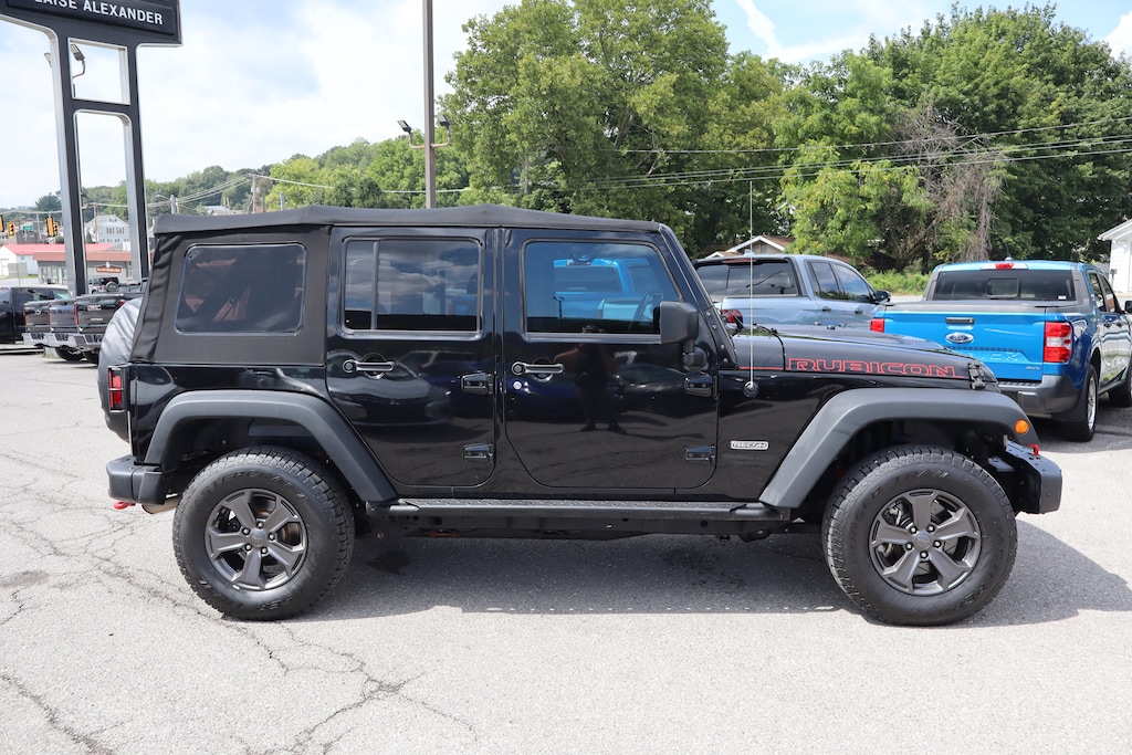 Used 2018 Jeep Wrangler JK Unlimited Rubicon Recon SUV