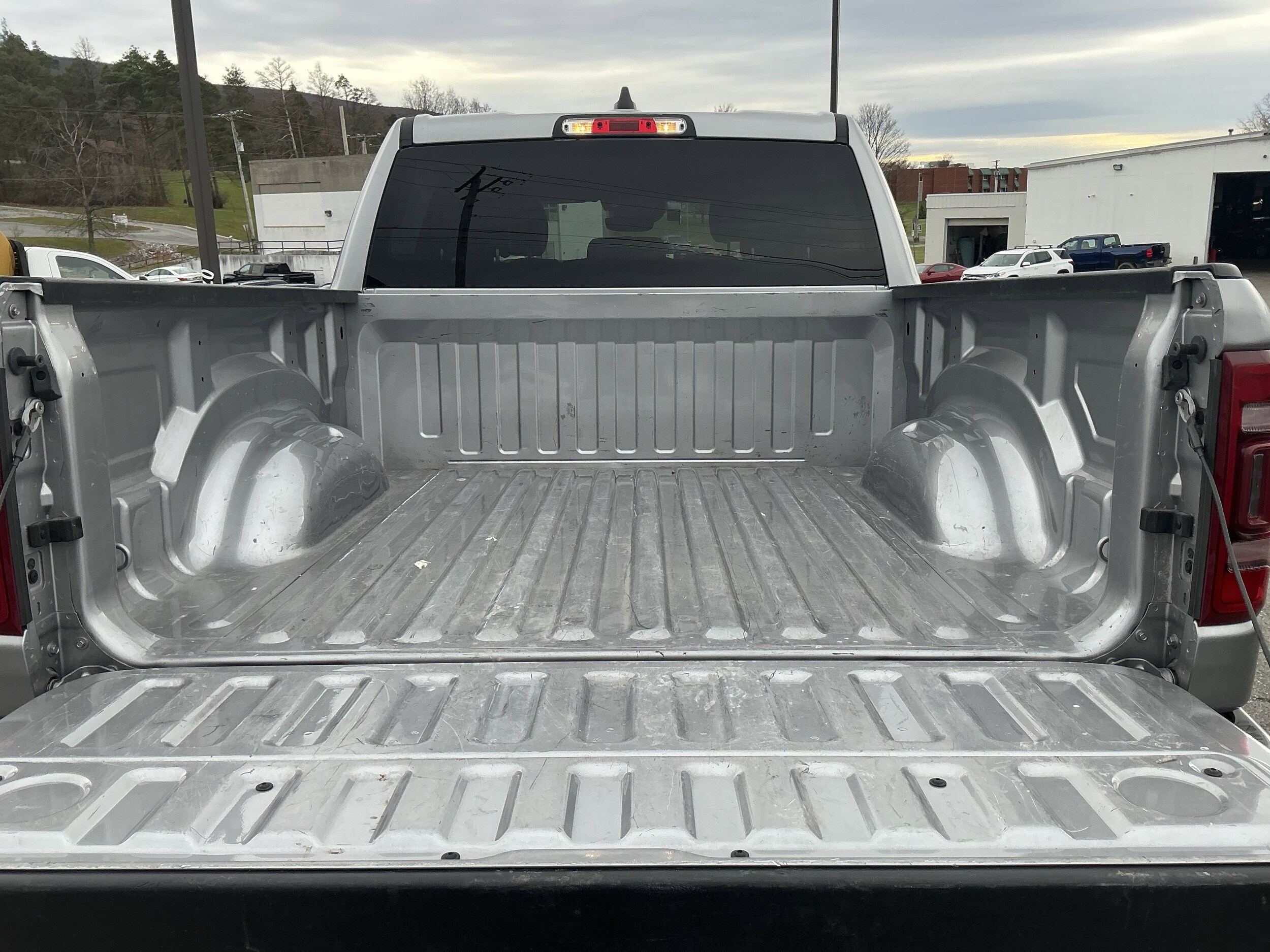 2024 Ram 1500 Laramie photo 4