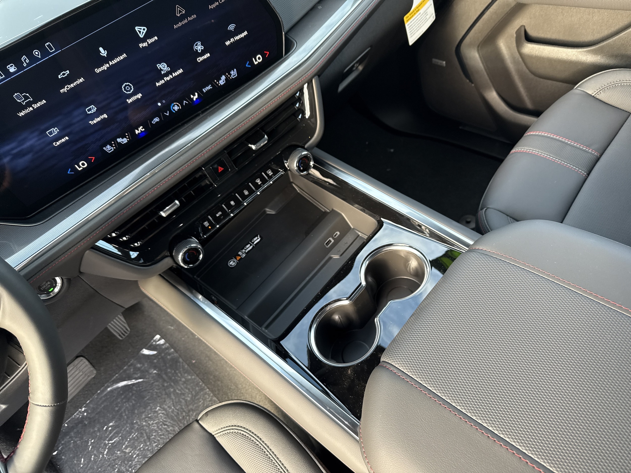 2027 Chevrolet Tahoe RST - Photo 26