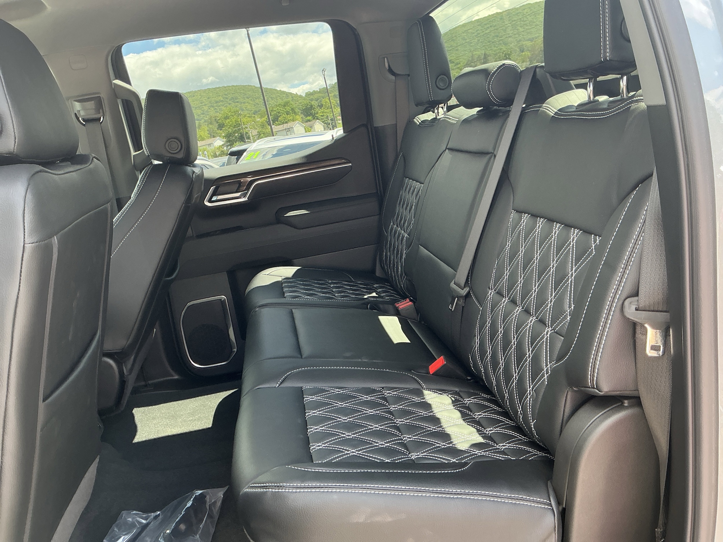 2025 Chevrolet Silverado 1500 RST - Photo 16