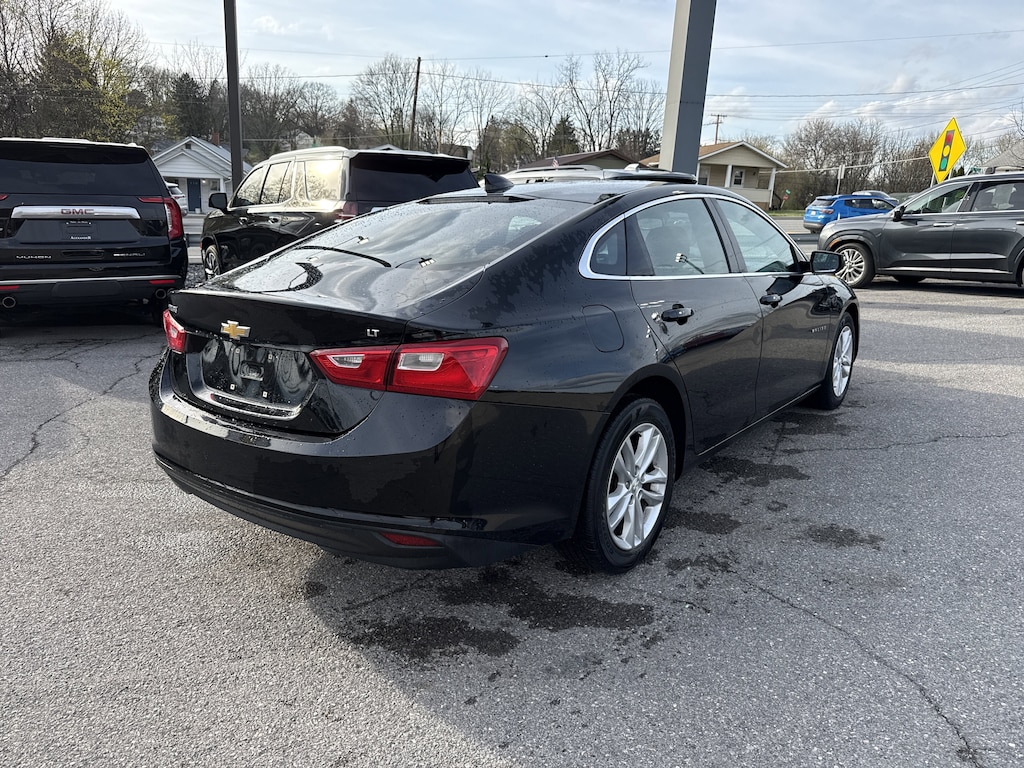 Used 2017 Chevrolet Malibu LT Sedan