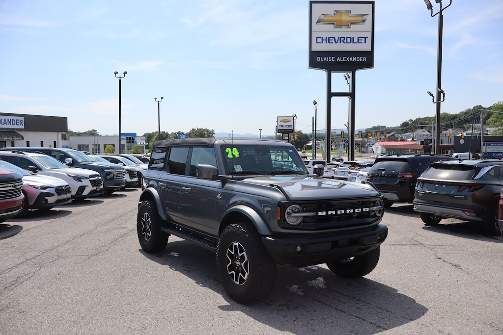 Used 2024 Ford Bronco Outer Banks SUV