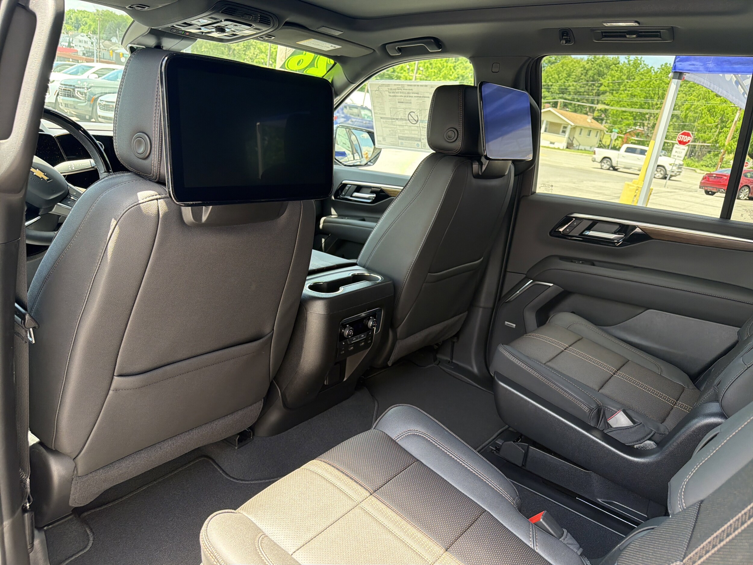 2026 Chevrolet Tahoe High Country - Photo 14