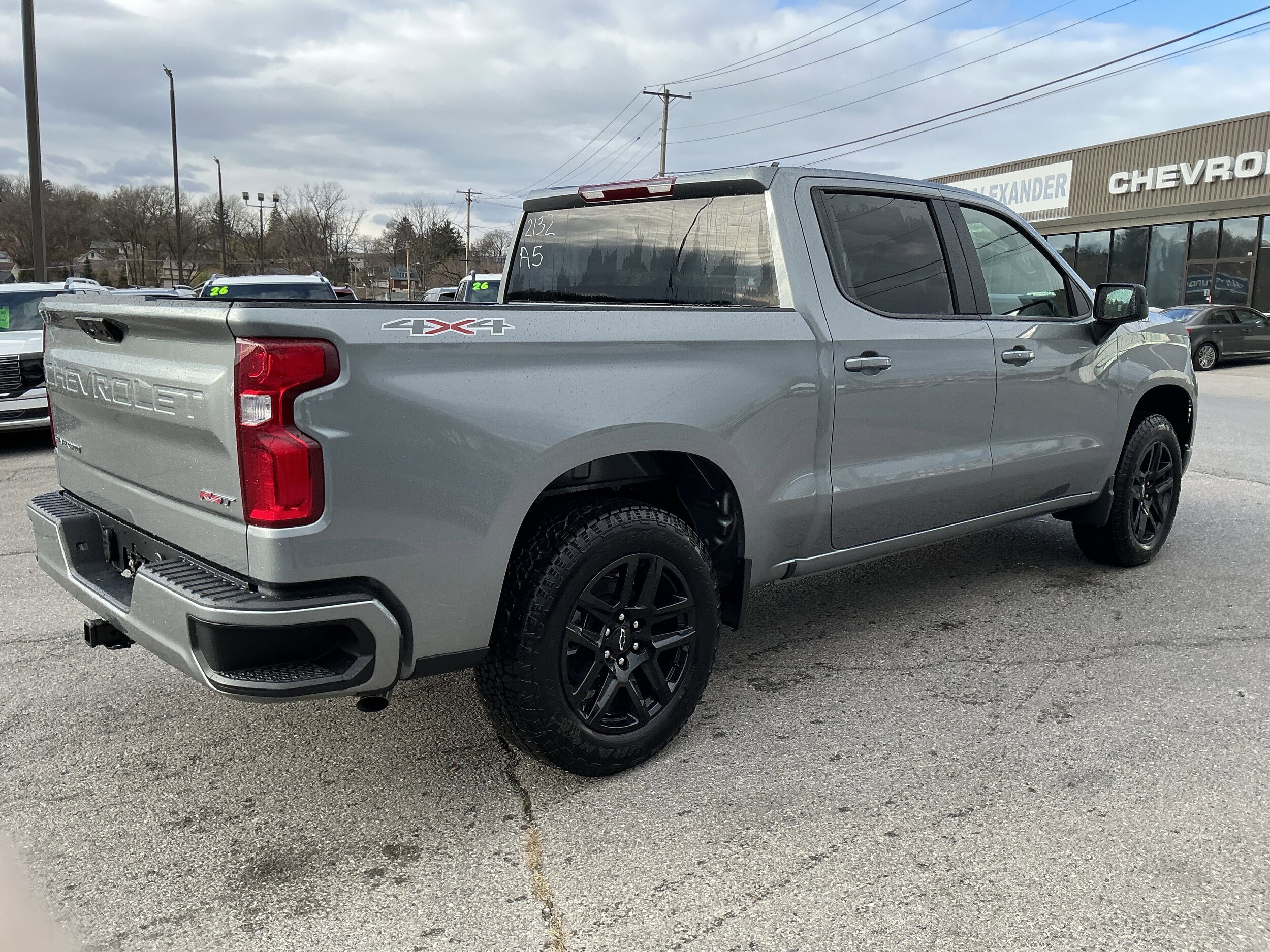 2026 Chevrolet Silverado 1500 RST photo 3