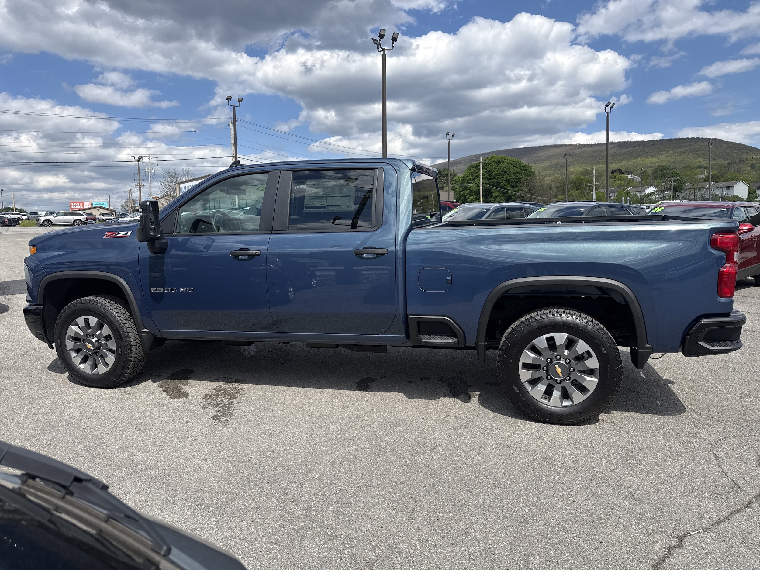 2026 Chevrolet Silverado 2500 HD Custom - Photo 8