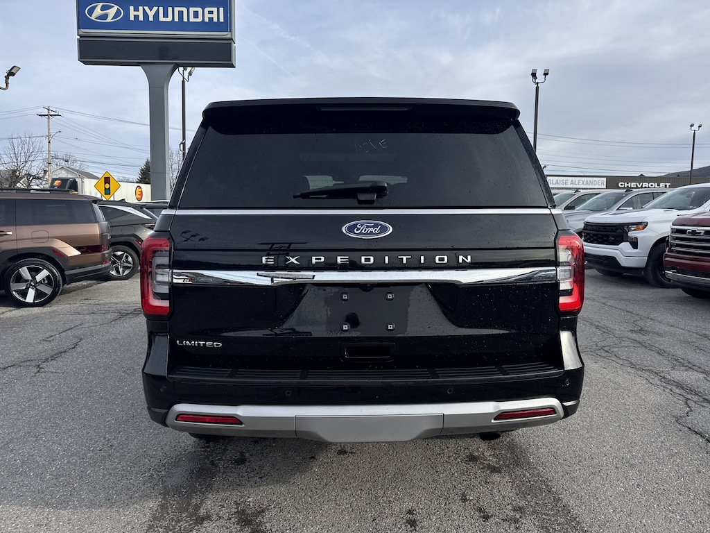 Used 2024 Ford Expedition Limited SUV