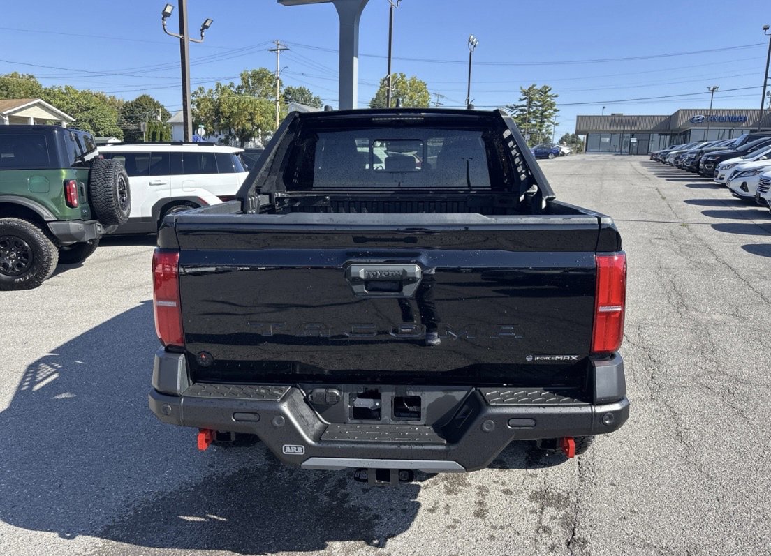 2025 Toyota Tacoma 4x4 Trailhunter Double Cab photo 3