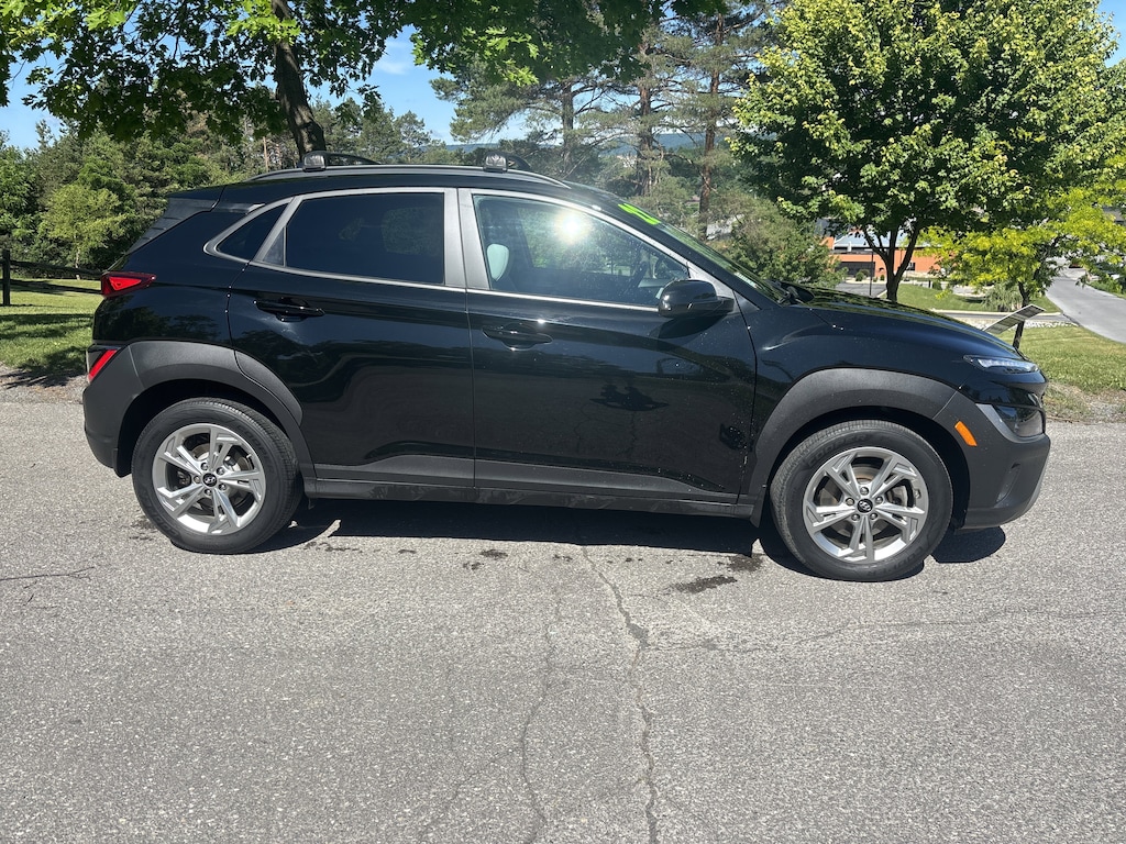 Used 2022 Hyundai Kona SEL SUV