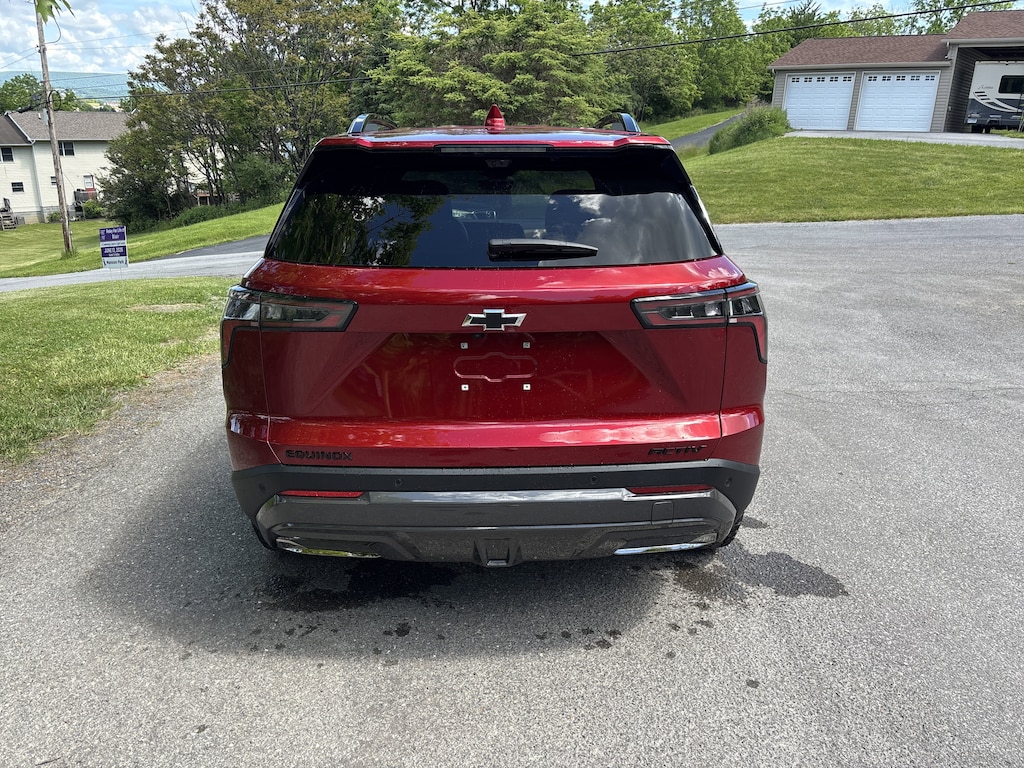 Used 2025 Chevrolet Equinox Activ SUV