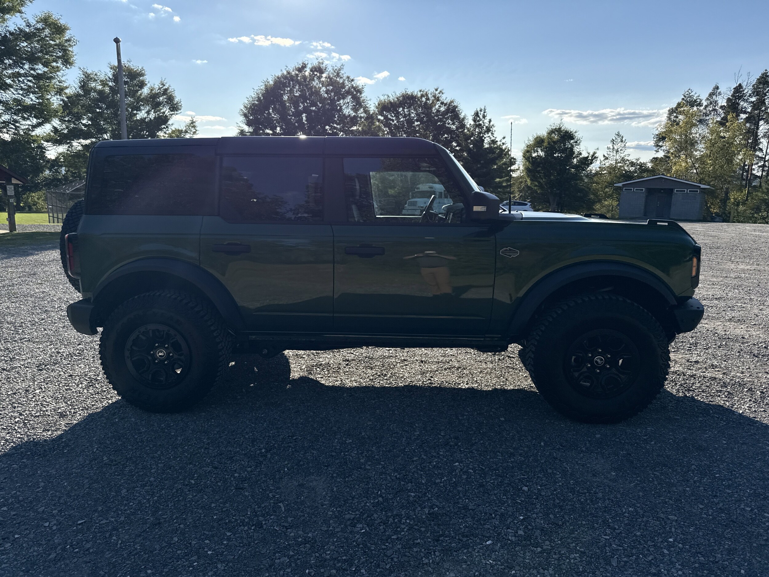2024 Ford Bronco Wildtrak photo 2