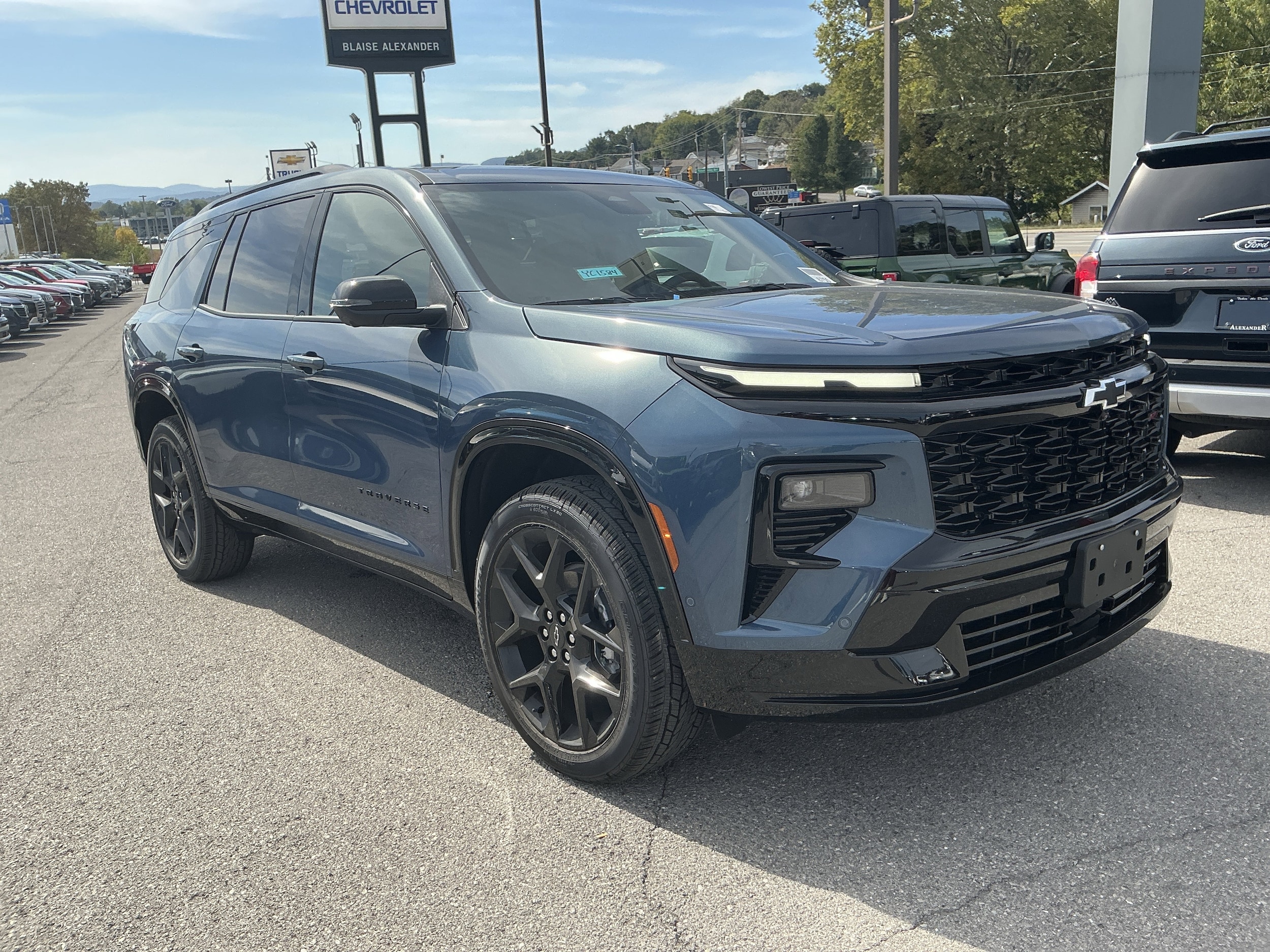 2026 Chevrolet Traverse RS's photo