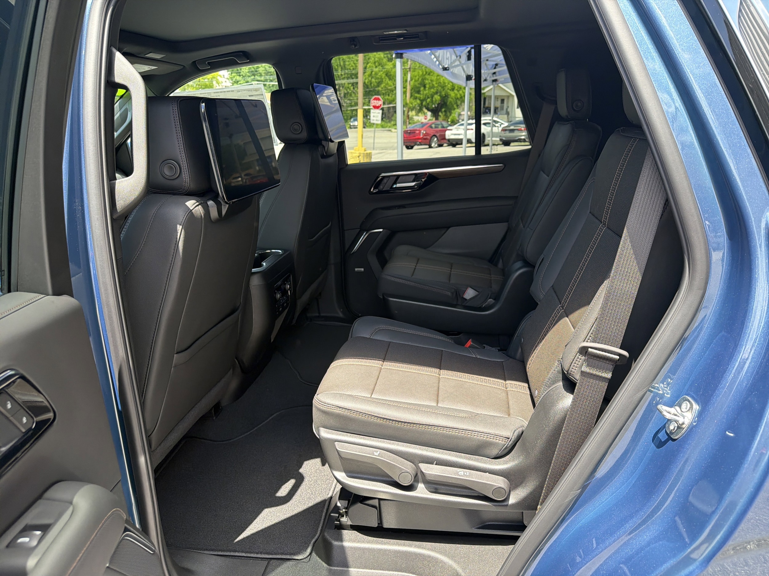 2026 Chevrolet Tahoe High Country - Photo 13