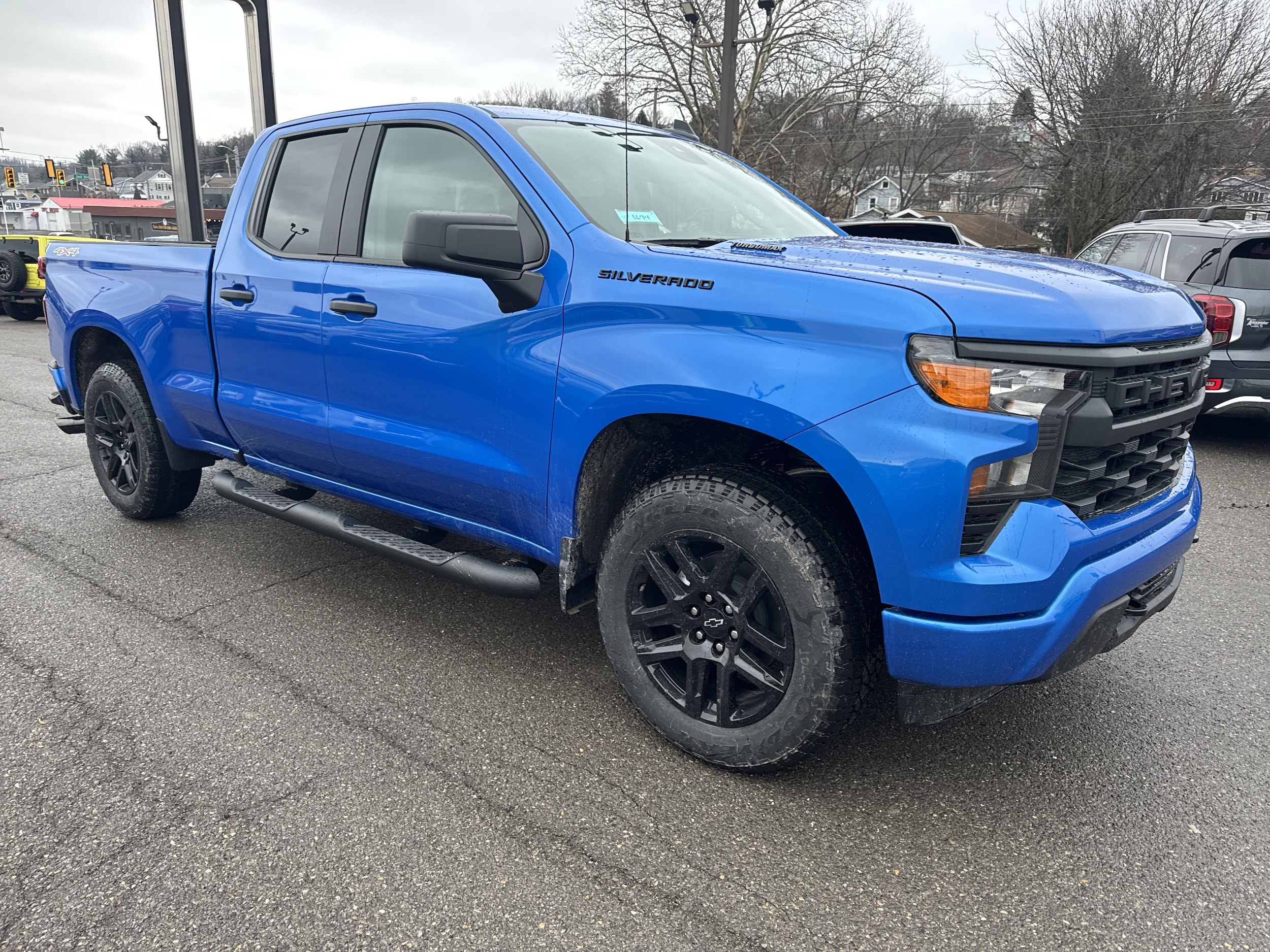 2026 Chevrolet Silverado 1500 Custom's photo