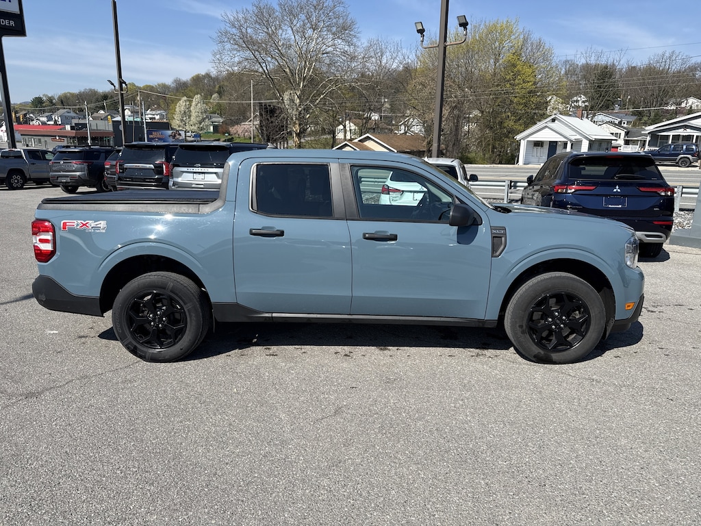 Used 2022 Ford Maverick XL Truck SuperCrew