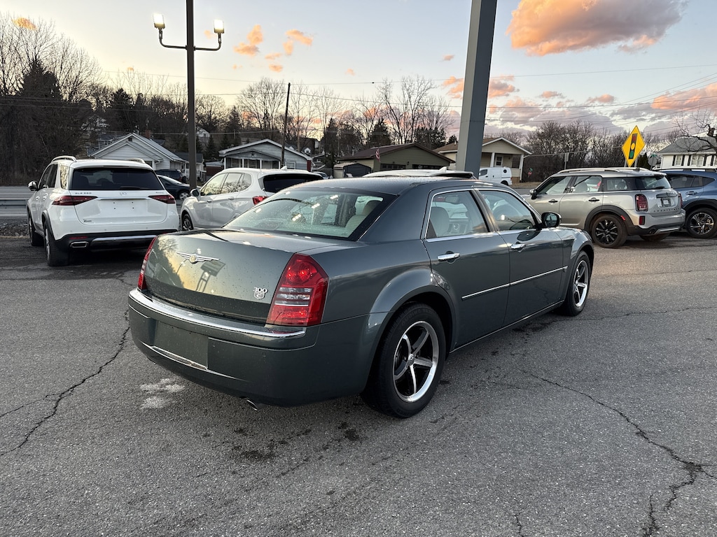 Used 2005 Chrysler 300 300C Sedan